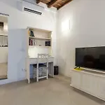 Maison Romana Loft 아파트